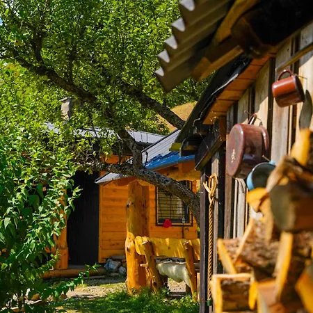 Na Samote U Lesa Lodge Revuca