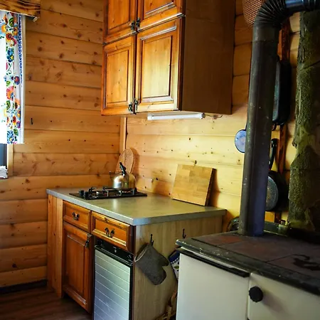 Na Samote U Lesa Lodge Revúca
